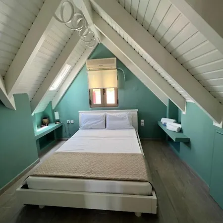 Central Smart Maisonette * Аргостолион